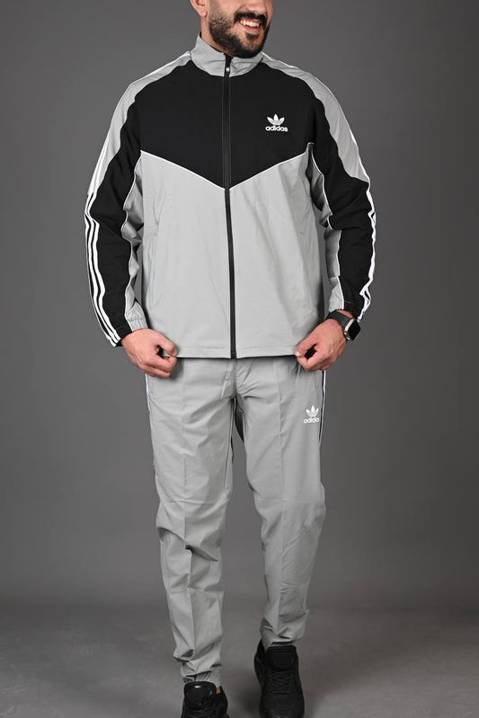 V-Shaped Tracksuit Grey black